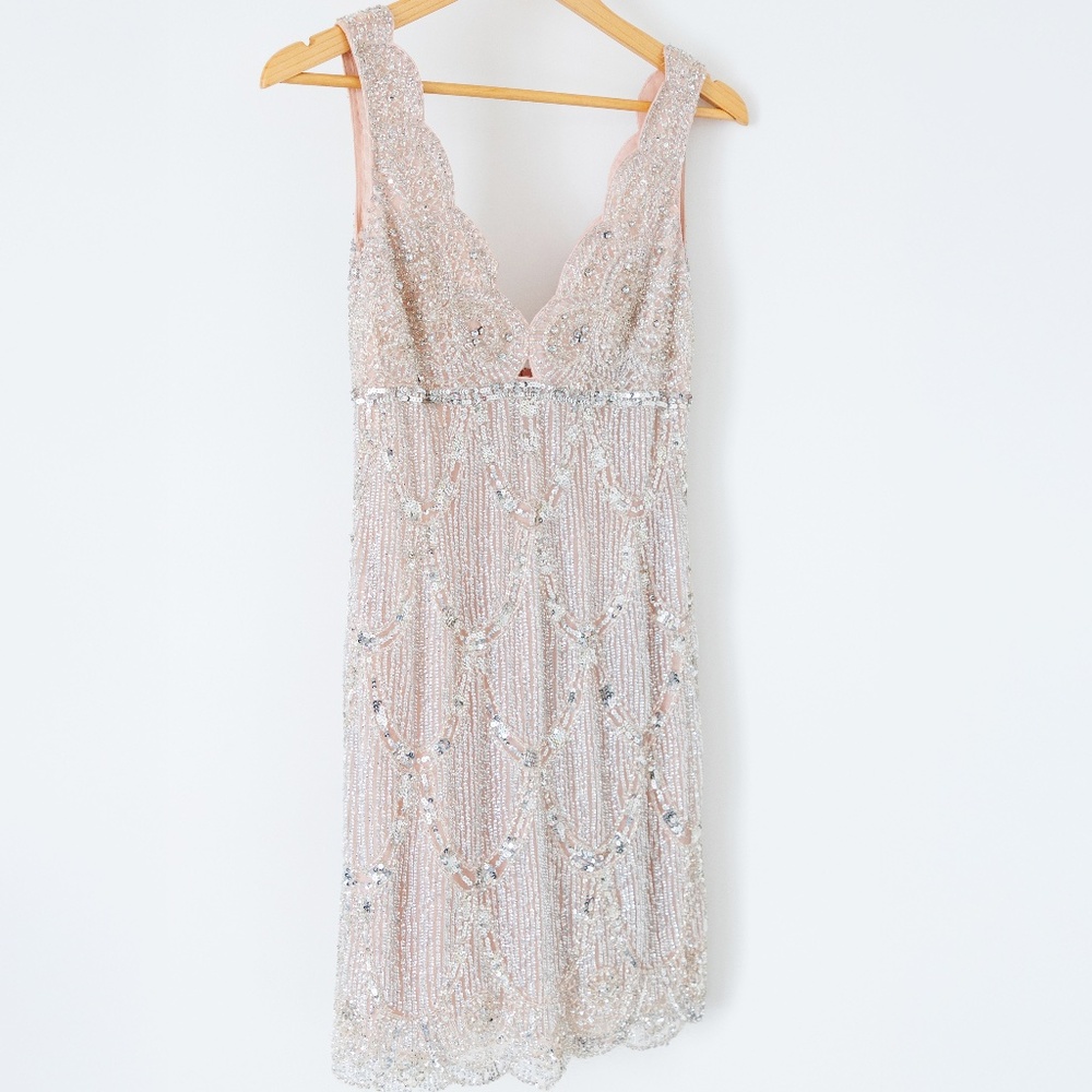 Basix Mini scalloped beaded dress light pink Size: 0